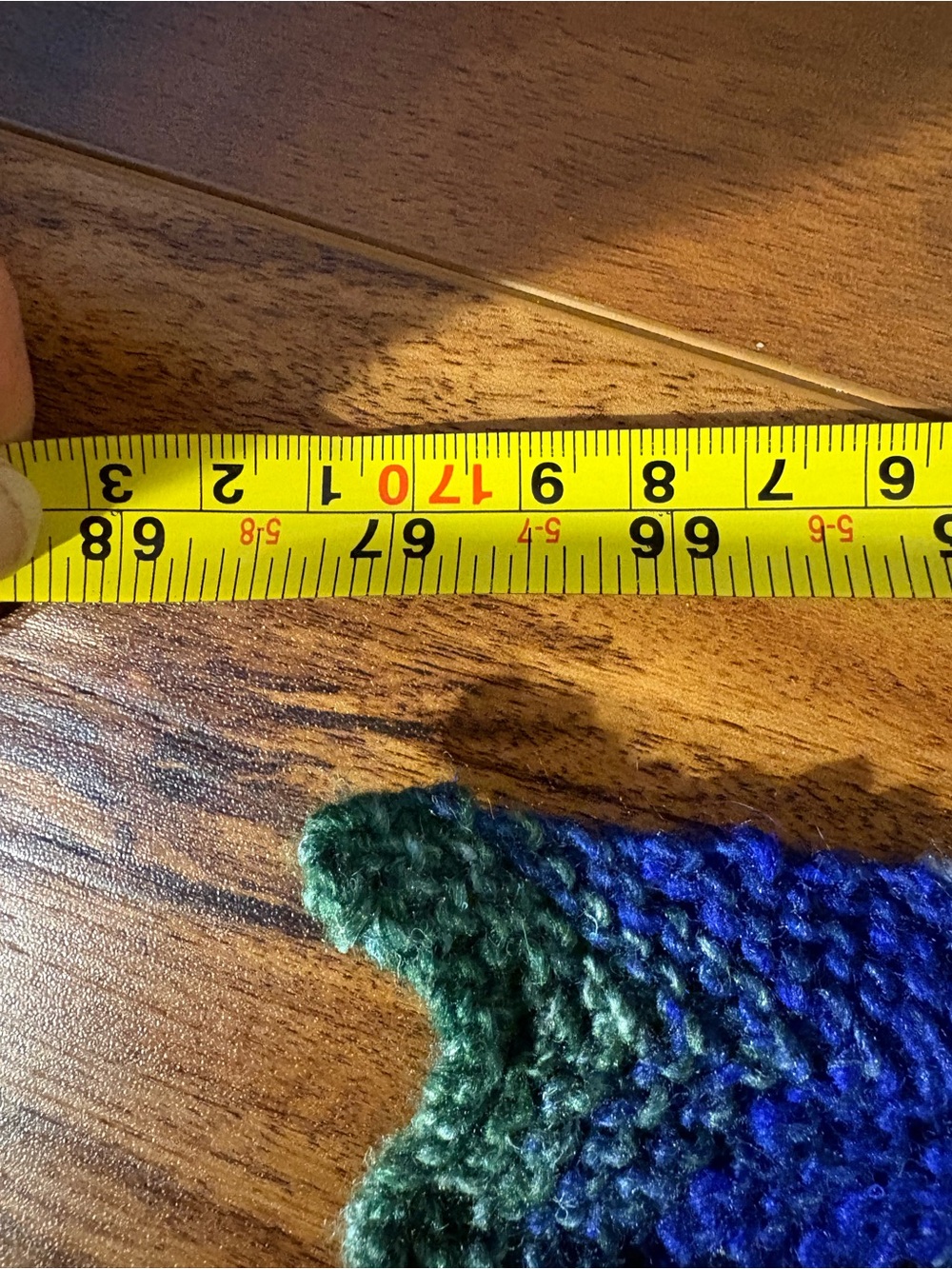 Handmade Zigzag Knit Scarf - Unisex Accessory - Picture 7 of 8